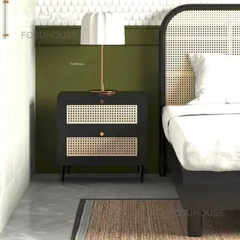Простые современные прикроватные тумбочки Дизайнерская мебель для спальни Прикроватная тумбочка из ротанга Боковые шкафчики для дивана Прикроватный шкафчик с двумя выдвижными ящиками