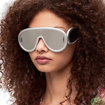Роскошные Брендовые Солнцезащитные очки One Piece Летние панк-солнцезащитные очки в стиле Хип-хоп 2000-х годов Для женщин и мужчин Y2K с овальными очками UV400